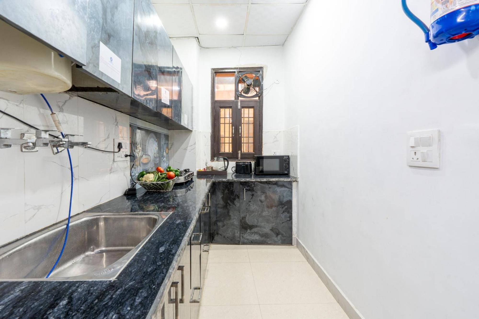 Homlee-Vintage 2Bhk-Ndls-Lift-Bharat Mandapam Appartement New Delhi Buitenkant foto