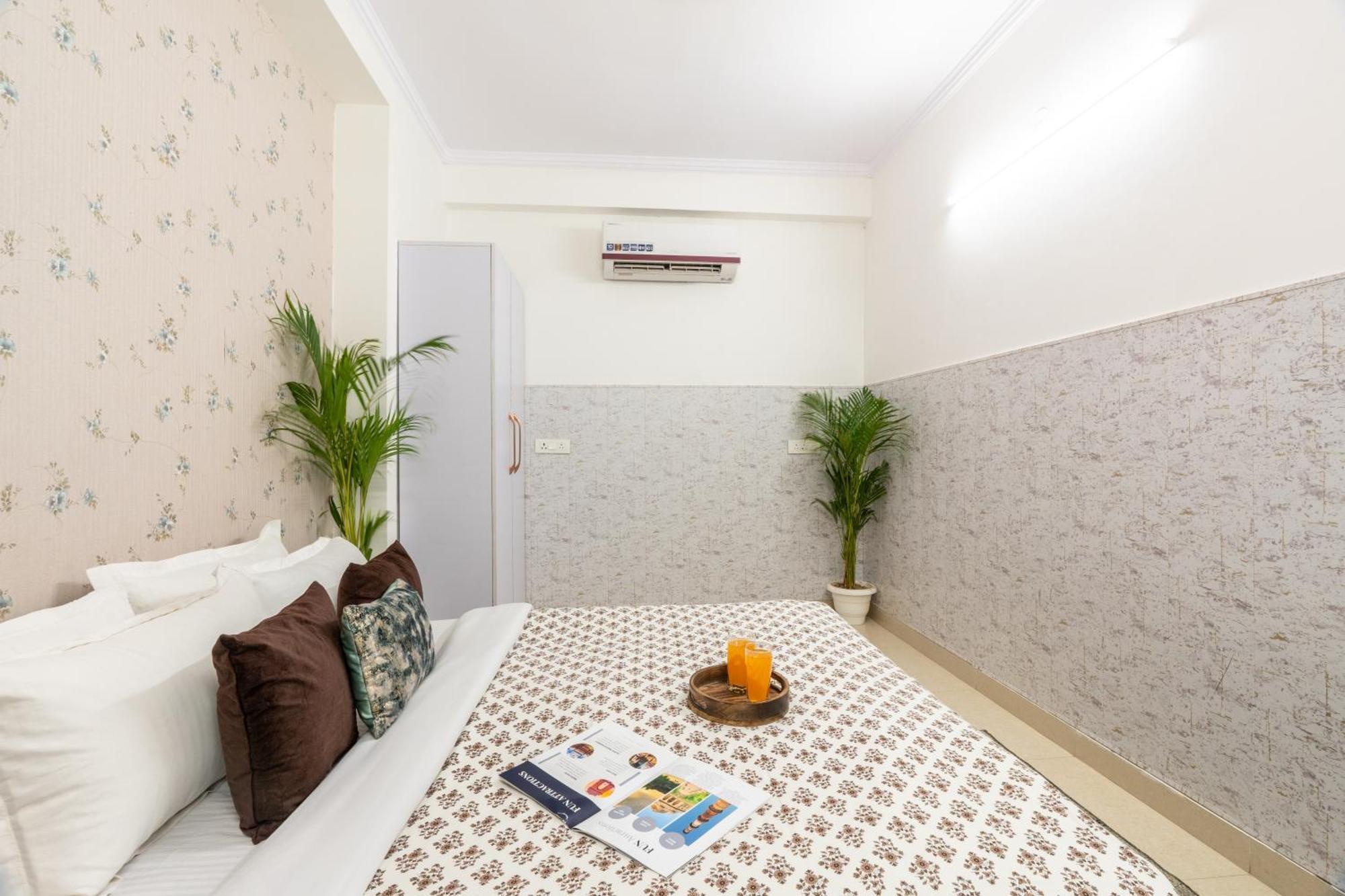 Homlee-Vintage 2Bhk-Ndls-Lift-Bharat Mandapam Appartement New Delhi Buitenkant foto